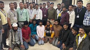 cg-fraud-news-raipur-crore-fraud-gold-theft-cctv-warning-traders