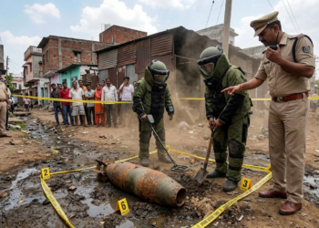 abalpur Police and Bomb Disposal Squad at the site where a bomb shell was found near scrap dealer Shamim's house.