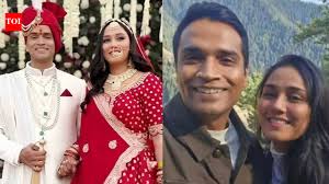 भोपाल पुलिस की टीम आरोपी समर्थ सिंह को लेकर कटारा हिल्स स्थित क्राइम सीन पर जांच के लिए पहुँचती हुई।