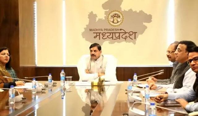 मध्य प्रदेश के मुख्यमंत्री डॉ. मोहन यादव के 8 जुलाई 2026 के आधिकारिक मिनट-टू-मिनट दौरे का पूरा सरकारी समय-सारणी चार्ट।