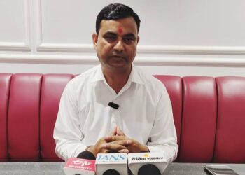 शिवपुरी के पुराना बस स्टैंड और अस्पताल चौराहे का प्रतीकात्मक डिजिटल रूट मैप, जिस पर 'युवा आक्रोश मार्च' का स्लोगन लिखा हुआ है।