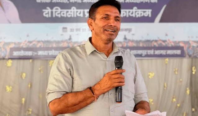 प्रेस वार्ता में PGI-D रिपोर्ट को लेकर मध्य प्रदेश सरकार पर निशाना साधते मध्य प्रदेश कांग्रेस अध्यक्ष जीतू पटवारी।