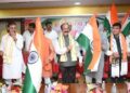 रायपुर में मुख्यमंत्री विष्णुदेव साय की अगुवाई में आयोजित हर घर तिरंगा यात्रा और जनसैलाब की प्रतीकात्मक तस्वीर।