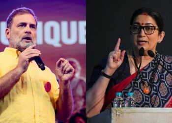 स्मृति ईरानी और राहुल गांधी वंदे मातरम विवाद बयान अहिल्या वाणी।