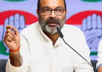 भोपाल स्थित प्रदेश कांग्रेस मुख्यालय (पीसीसी) में पत्रकार वार्ता को संबोधित करते कांग्रेस नेता की फाइल फोटो।