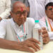 रीवा में पत्रकार वार्ता को संबोधित करते और डिप्टी सीएम राजेंद्र शुक्ला के इस्तीफे की मांग करते पूर्व मुख्यमंत्री दिग्विजय सिंह।