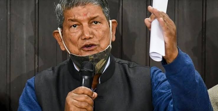 वरिष्ठ कांग्रेस नेता और पूर्व मुख्यमंत्री हरीश रावत एवं देहरादून में प्रवर्तन निदेशालय (ED) की कार्रवाई का दृश्य।