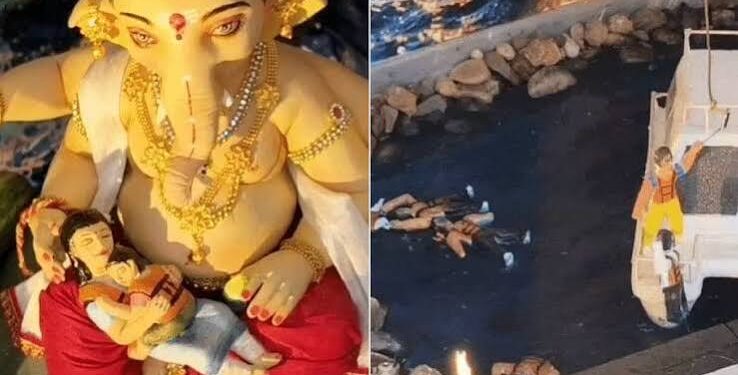 जबलपुर के गणेश पंडाल में बरगी बांध के पानी और दुर्घटनाग्रस्त क्रूज की जीवंत झांकी के साथ 13 दिवंगतों को श्रद्धांजलि अर्पित करते श्रद्धालु।