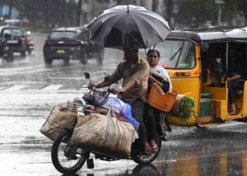 मध्य प्रदेश में साफ होते आसमान के बीच बादलों की छंटाई और मौसम विभाग (IMD भोपाल) द्वारा जारी विदाई का पूर्वानुमान।
